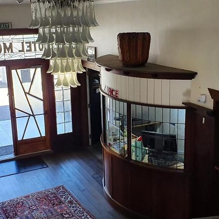 Hotel Motueka Backpackers, Loud Live Music Friday Saturday Nights Bagian luar foto